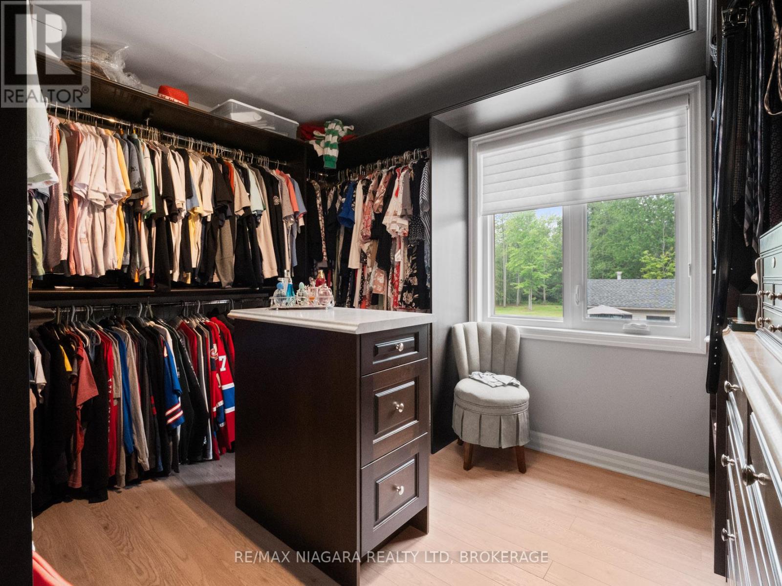 2738 Moyer Street, Pelham, Ontario  L0S 1C0 - Photo 29 - X12290249