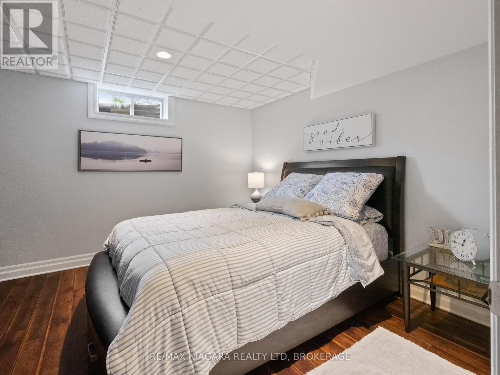 2738 Moyer Street, Pelham, Ontario  L0S 1C0 - Photo 31 - X12290249