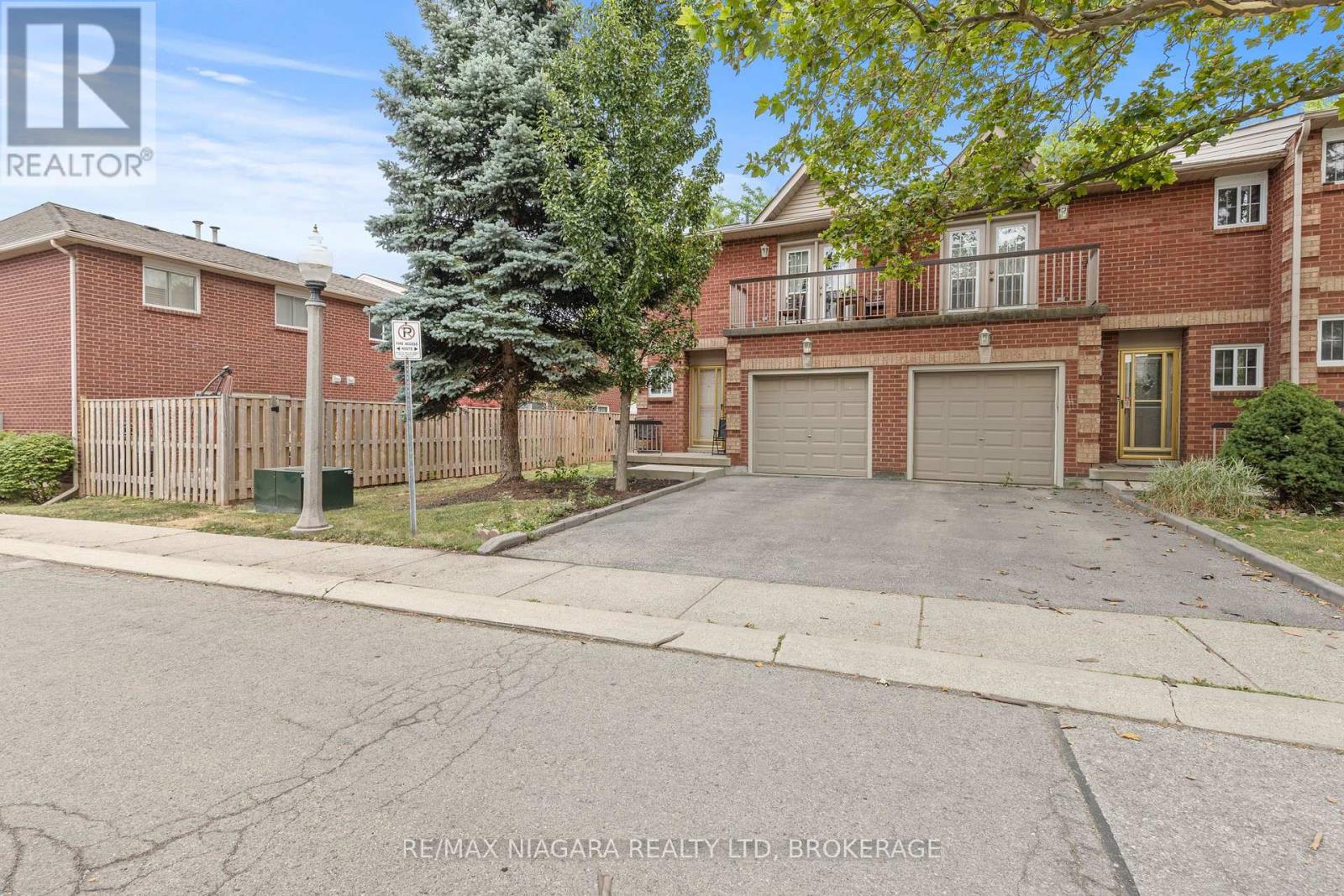 13 - 34 Dynasty Avenue, Hamilton, Ontario  L8G 5C7 - Photo 2 - X12291748