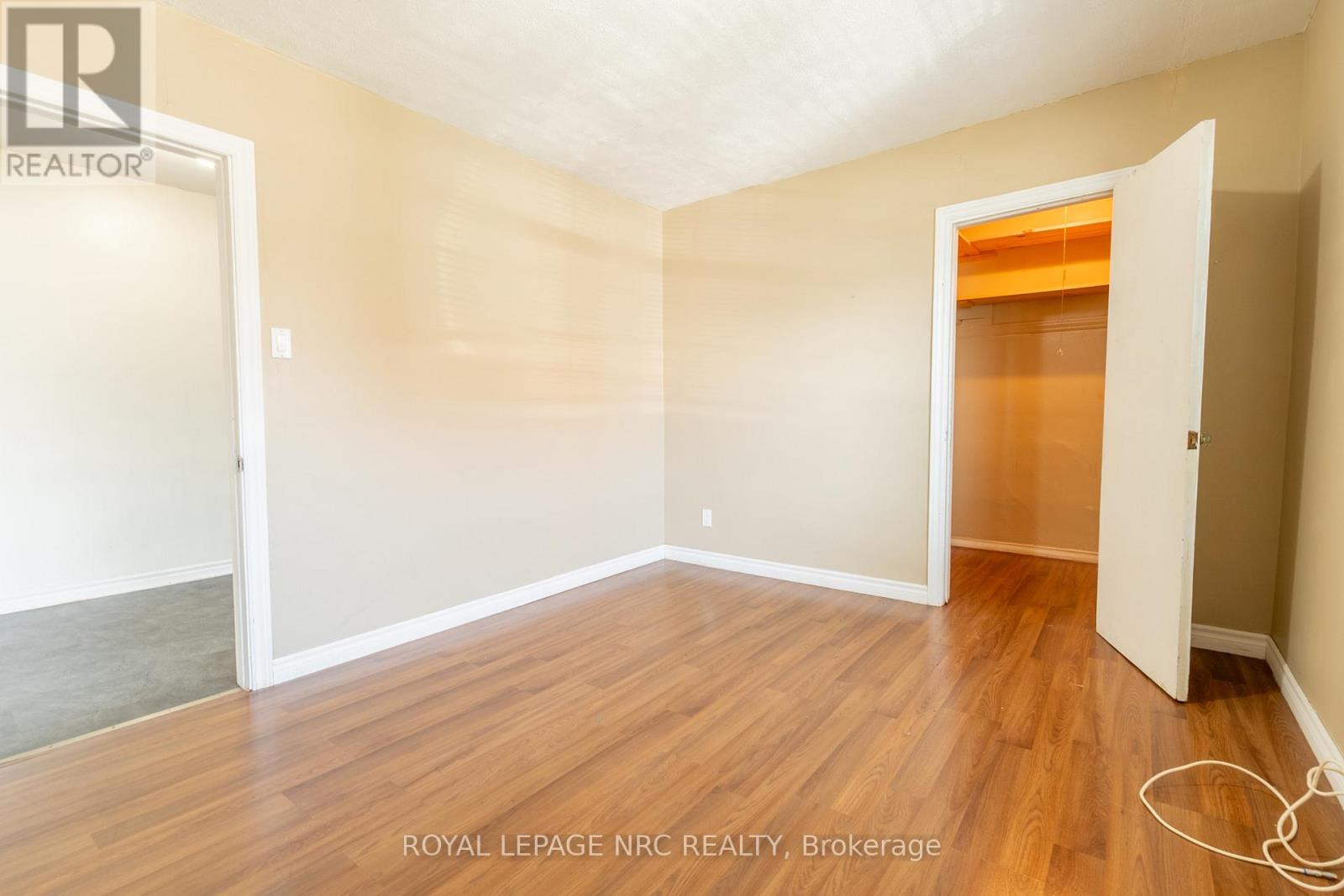 732-734 Steele Street, Port Colborne, Ontario  L3K 4Z2 - Photo 13 - X12292825