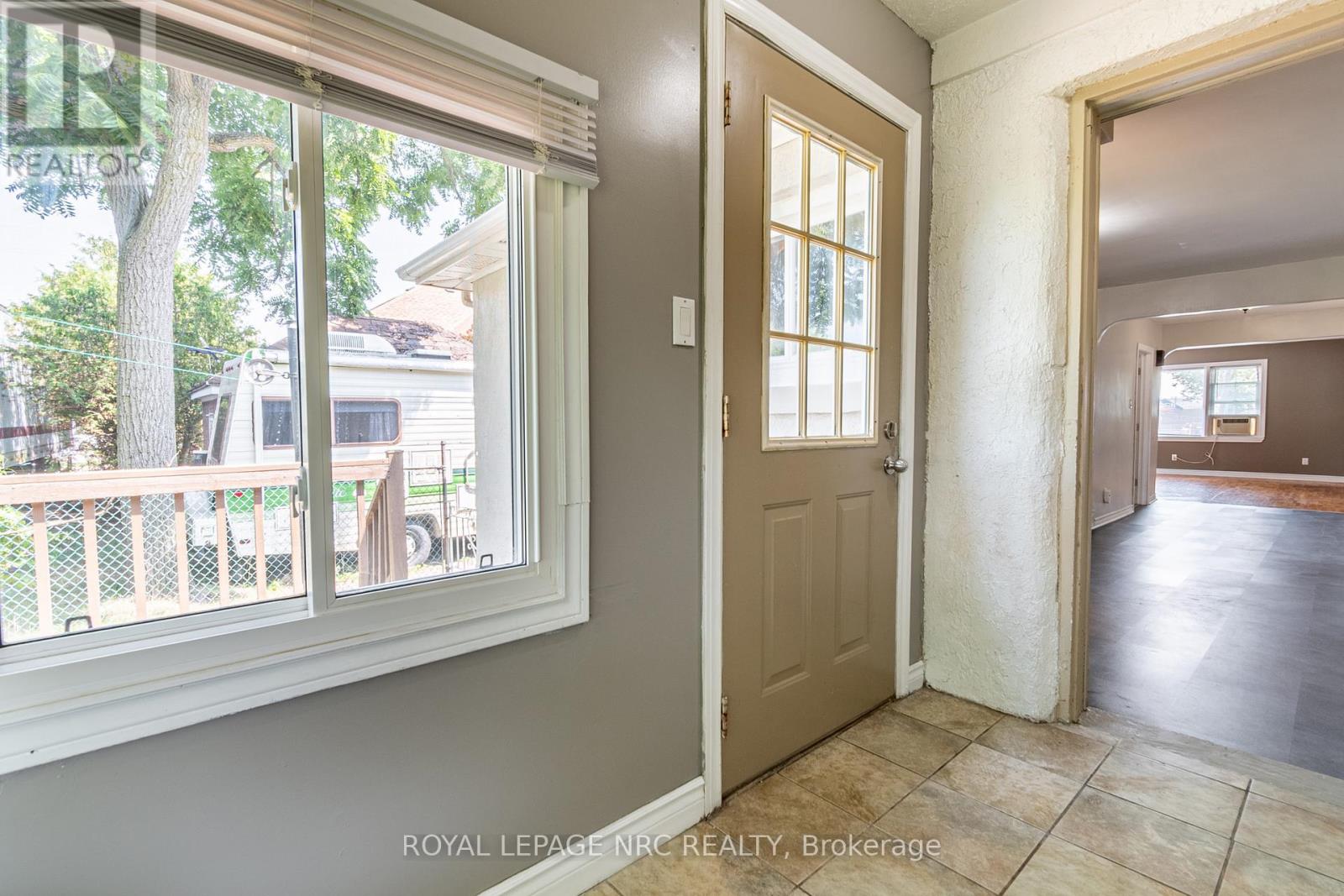 732-734 Steele Street, Port Colborne, Ontario  L3K 4Z2 - Photo 21 - X12292825