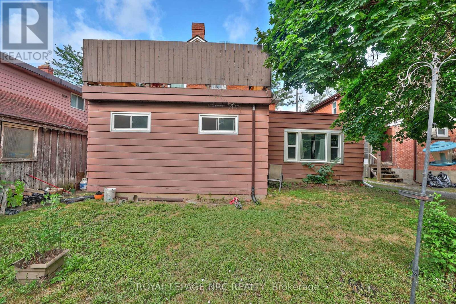 158 Lake Street, St. Catharines, Ontario  L2R 5Y7 - Photo 7 - X12295864