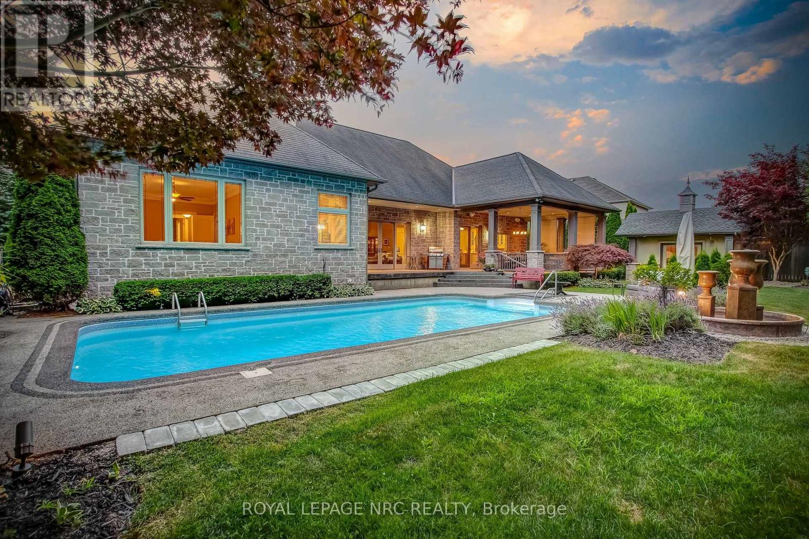 6725 Domenic Crescent, Niagara Falls, Ontario  L2J 4L5 - Photo 42 - X12298461