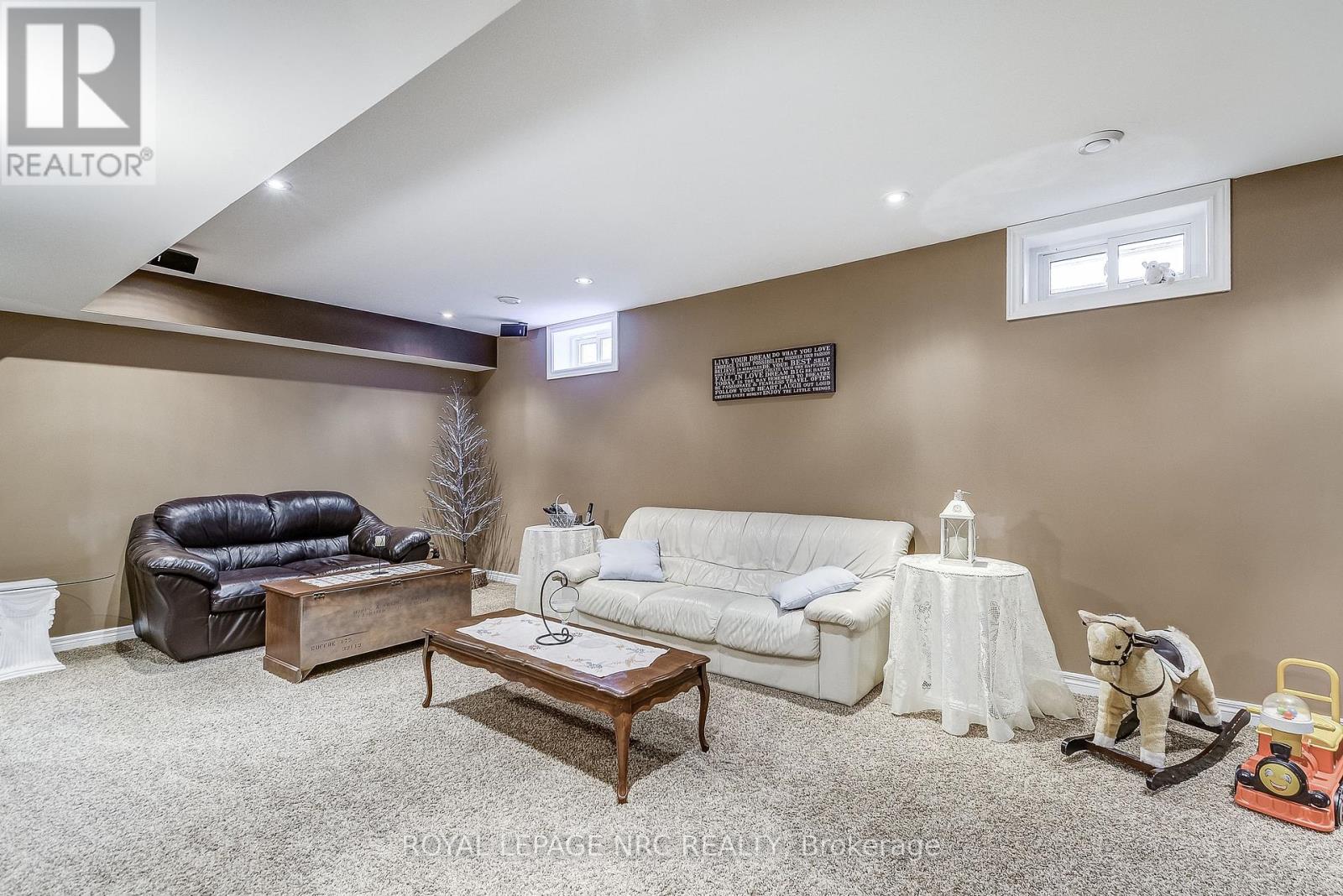 8 Hearth Court, Niagara-On-The-Lake, Ontario  L0S 1J0 - Photo 34 - X12299381