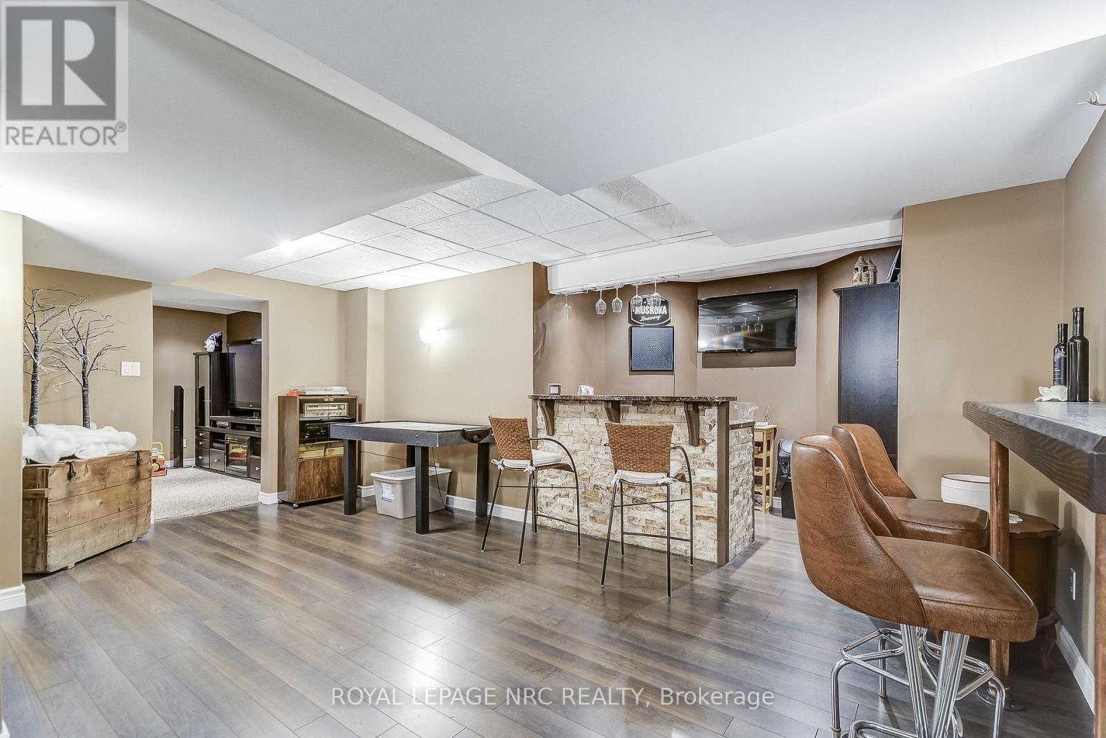 8 Hearth Court, Niagara-On-The-Lake, Ontario  L0S 1J0 - Photo 35 - X12299381