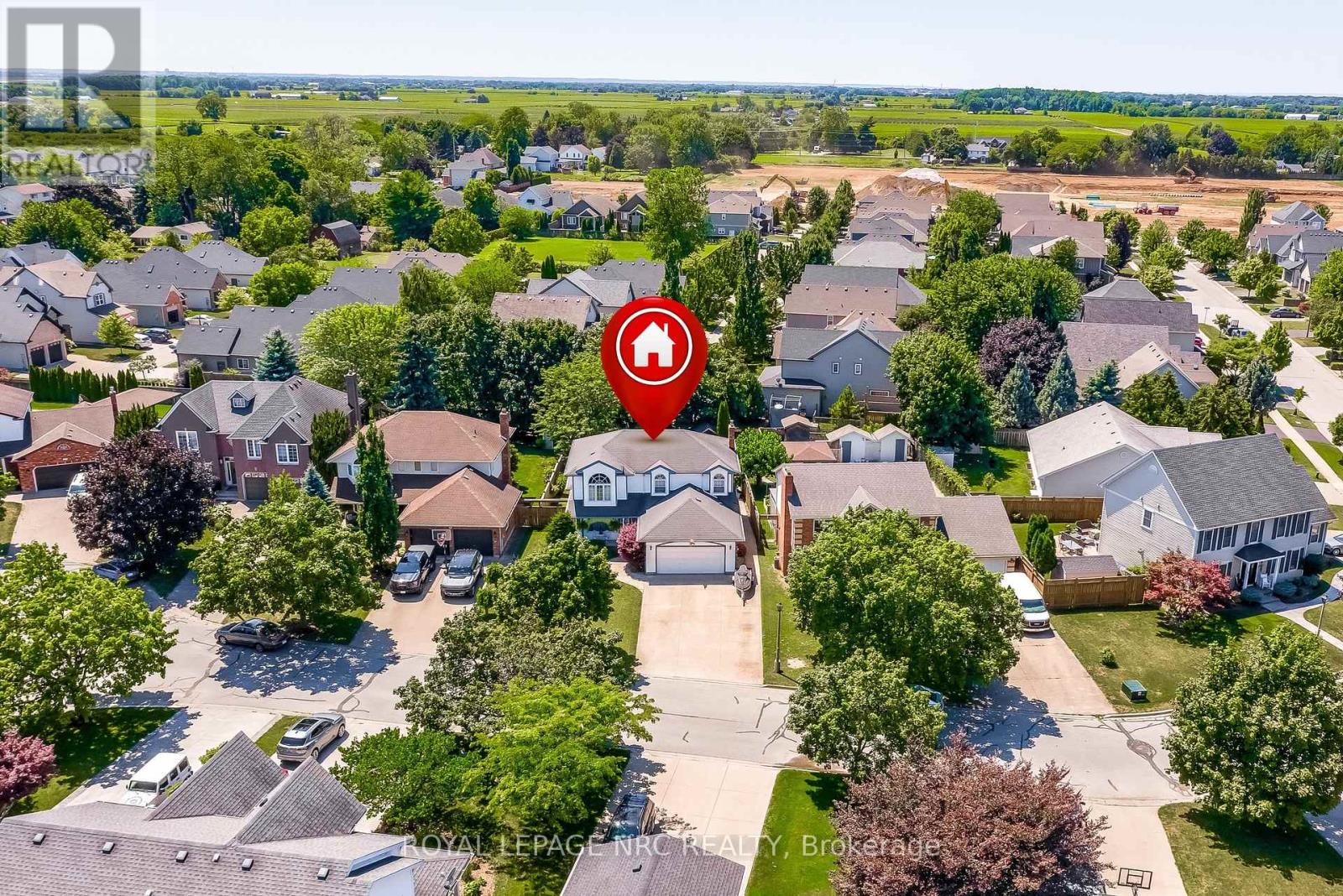 8 Hearth Court, Niagara-On-The-Lake, Ontario  L0S 1J0 - Photo 47 - X12299381