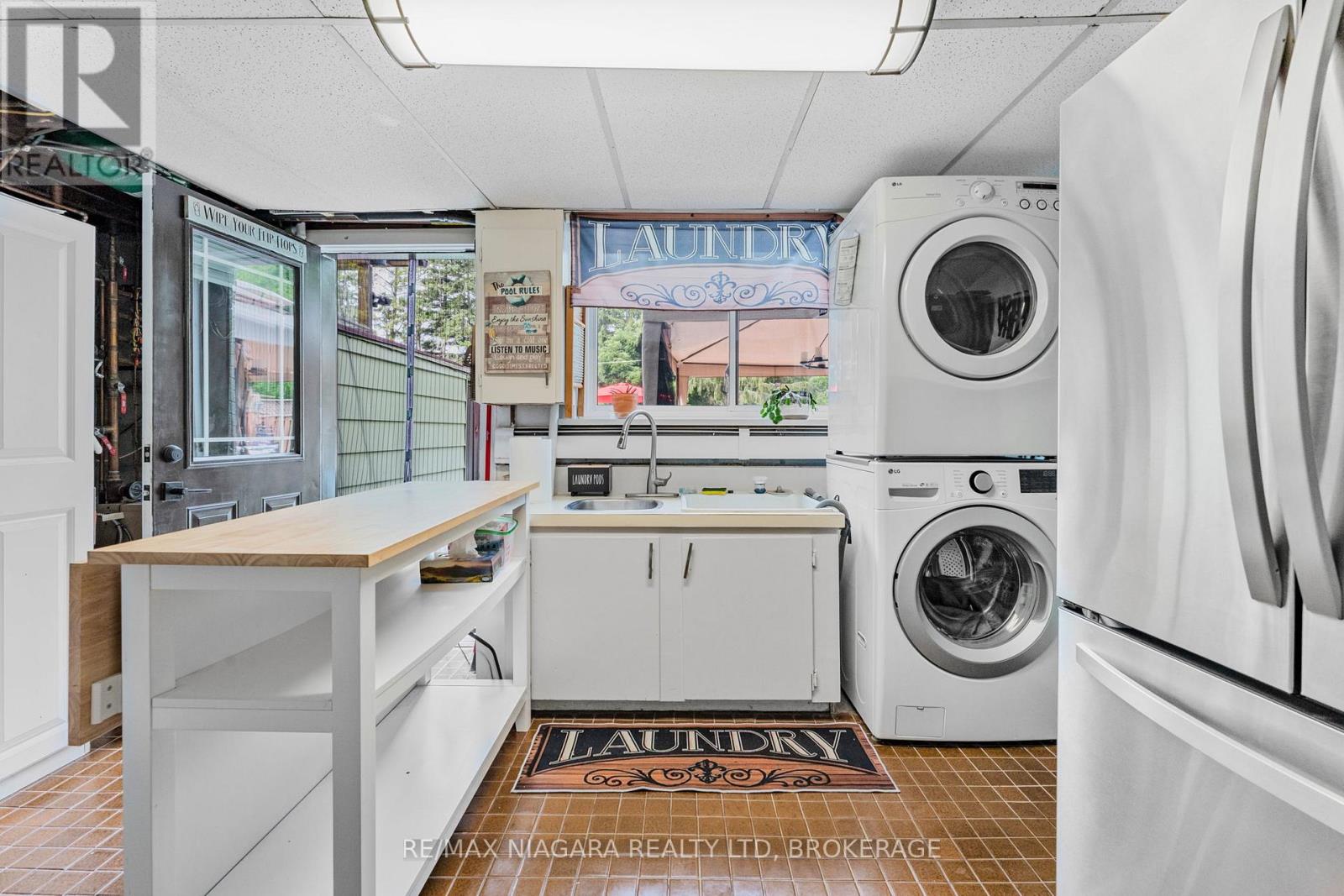 671 Ridge Road N, Fort Erie, Ontario  L0S 1N0 - Photo 27 - X12301610