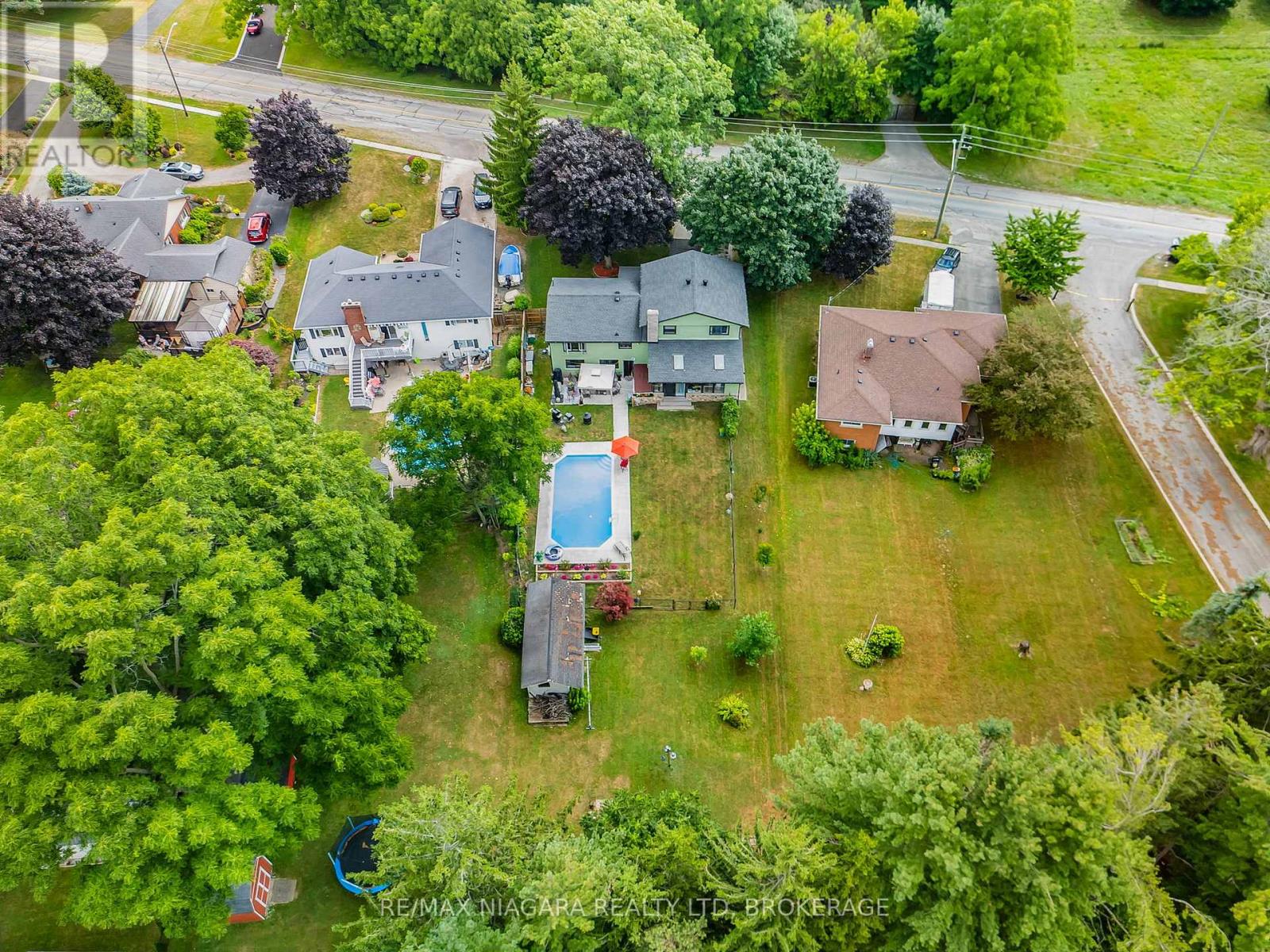 671 Ridge Road N, Fort Erie, Ontario  L0S 1N0 - Photo 41 - X12301610