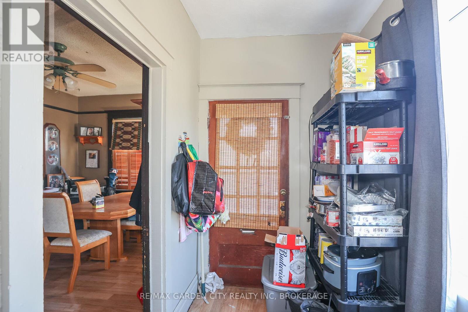 244 Niagara Street, St. Catharines, Ontario  L2M 4V6 - Photo 5 - X12304095