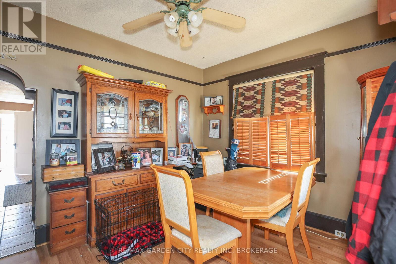 244 Niagara Street, St. Catharines, Ontario  L2M 4V6 - Photo 8 - X12304095