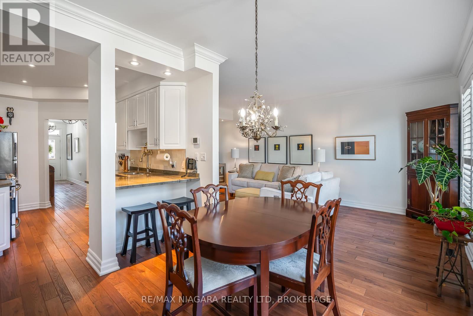 4 - 88 Lakeport Road, St. Catharines, Ontario  L2N 4P8 - Photo 18 - X12305956