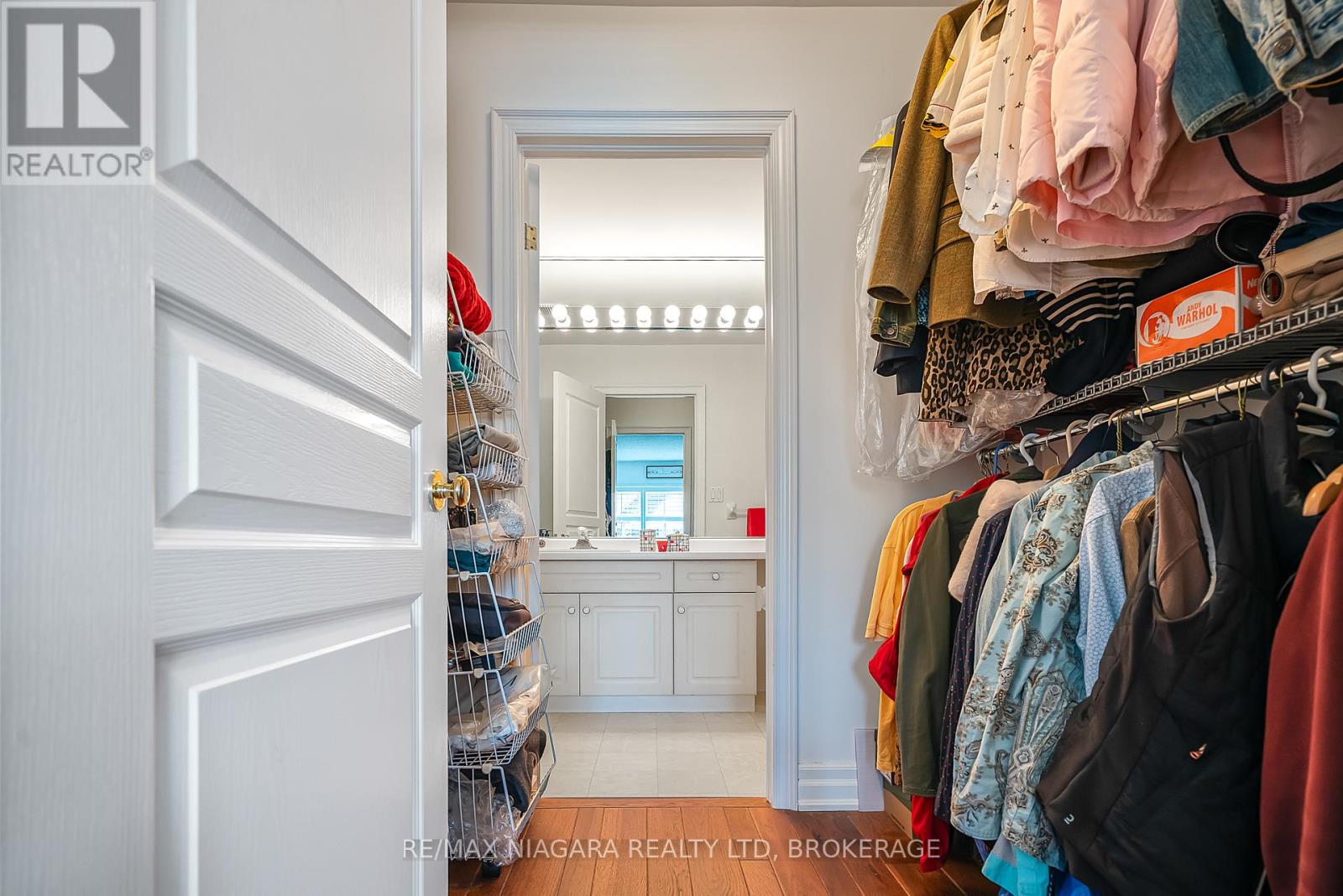 4 - 88 Lakeport Road, St. Catharines, Ontario  L2N 4P8 - Photo 38 - X12305956