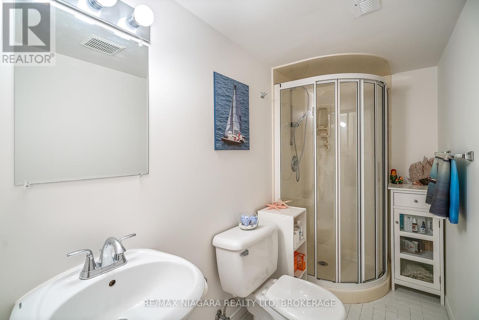 4 - 88 Lakeport Road, St. Catharines, Ontario  L2N 4P8 - Photo 43 - X12305956