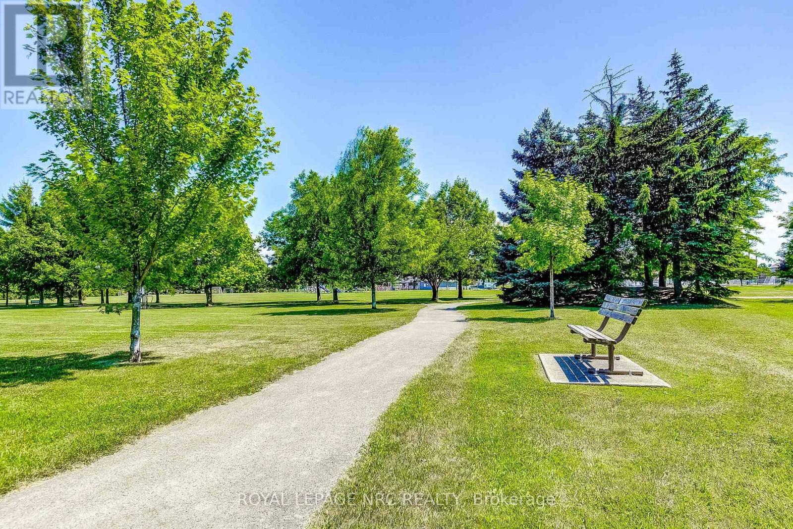 12 - 92 Loretta Drive, Niagara-On-The-Lake, Ontario  L0S 1T0 - Photo 35 - X12307668