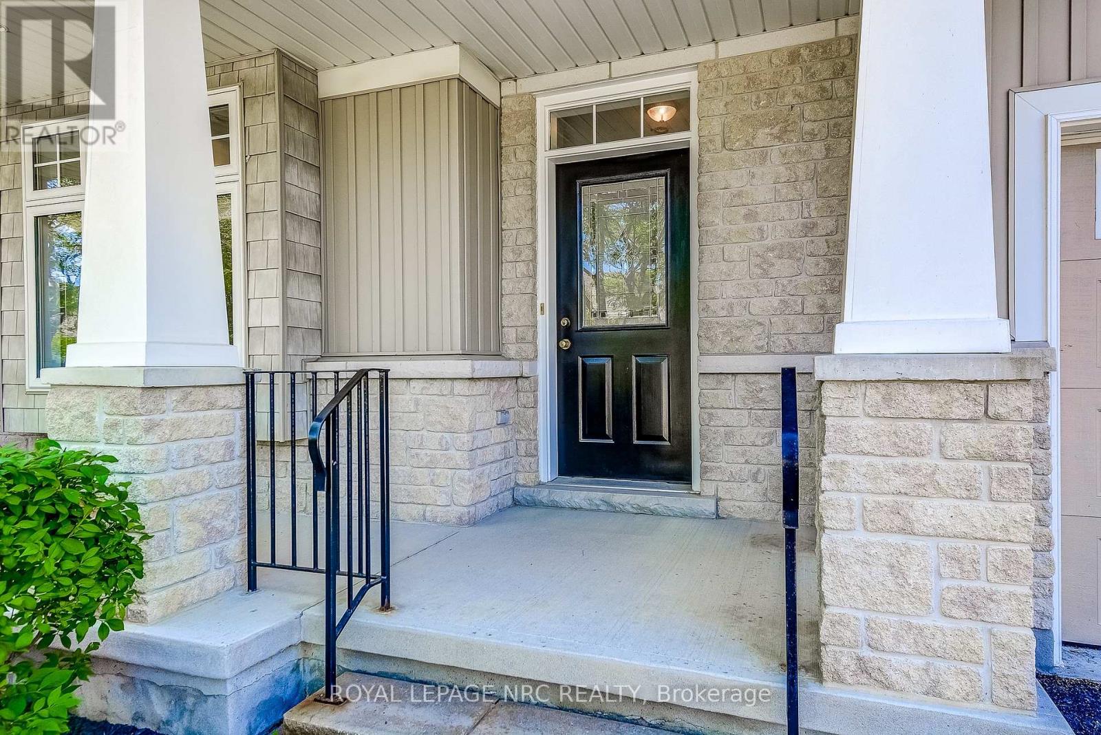 12 - 92 Loretta Drive, Niagara-On-The-Lake, Ontario  L0S 1T0 - Photo 4 - X12307668