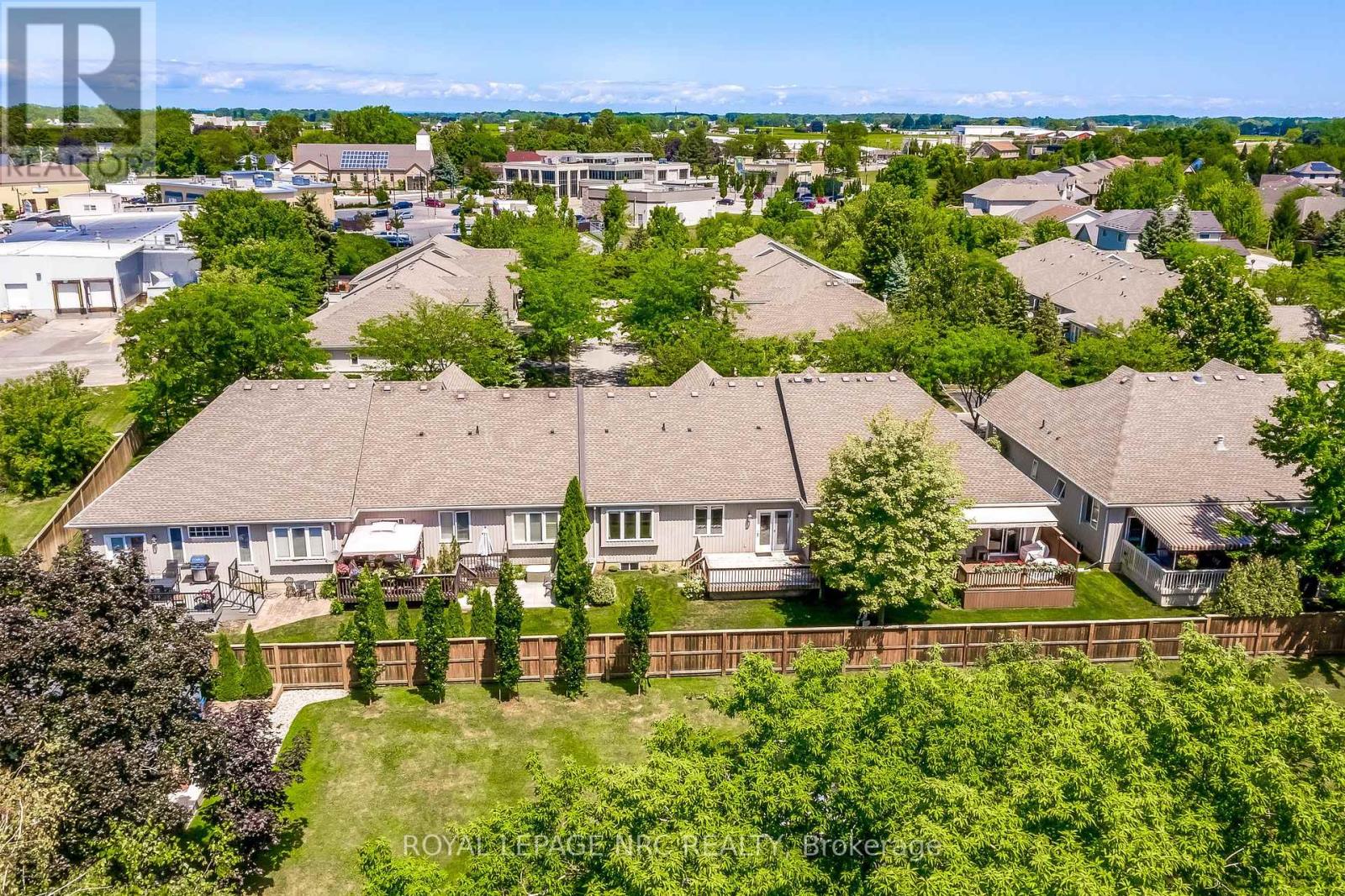 12 - 92 Loretta Drive, Niagara-On-The-Lake, Ontario  L0S 1T0 - Photo 42 - X12307668