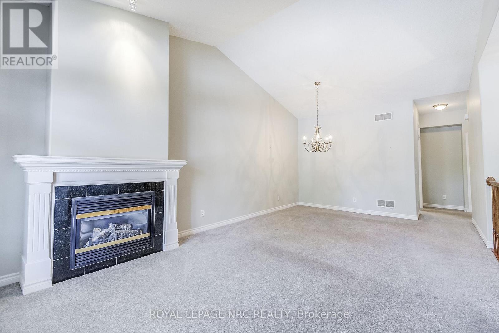 12 - 92 Loretta Drive, Niagara-On-The-Lake, Ontario  L0S 1T0 - Photo 7 - X12307668