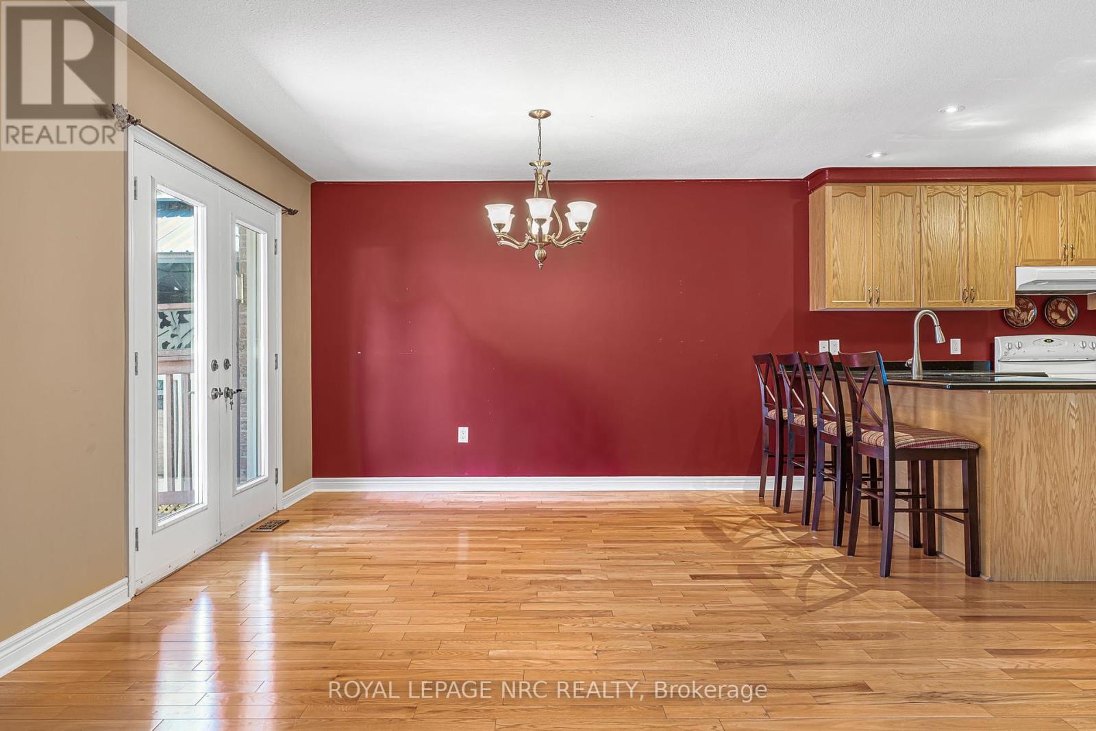 48 Bridgewater Court, Welland, Ontario  L3C 7M6 - Photo 18 - X12307873