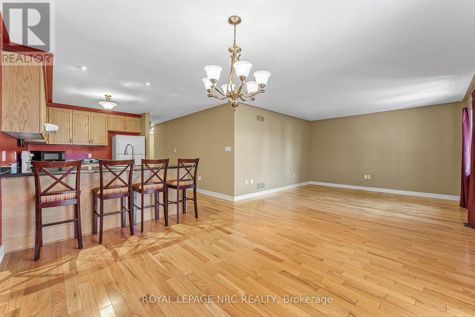 48 Bridgewater Court, Welland, Ontario  L3C 7M6 - Photo 20 - X12307873