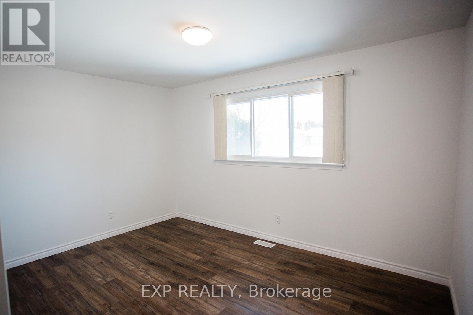 277 Grove Street E, Barrie, Ontario  L4M 2R2 - Photo 36 - S12312231