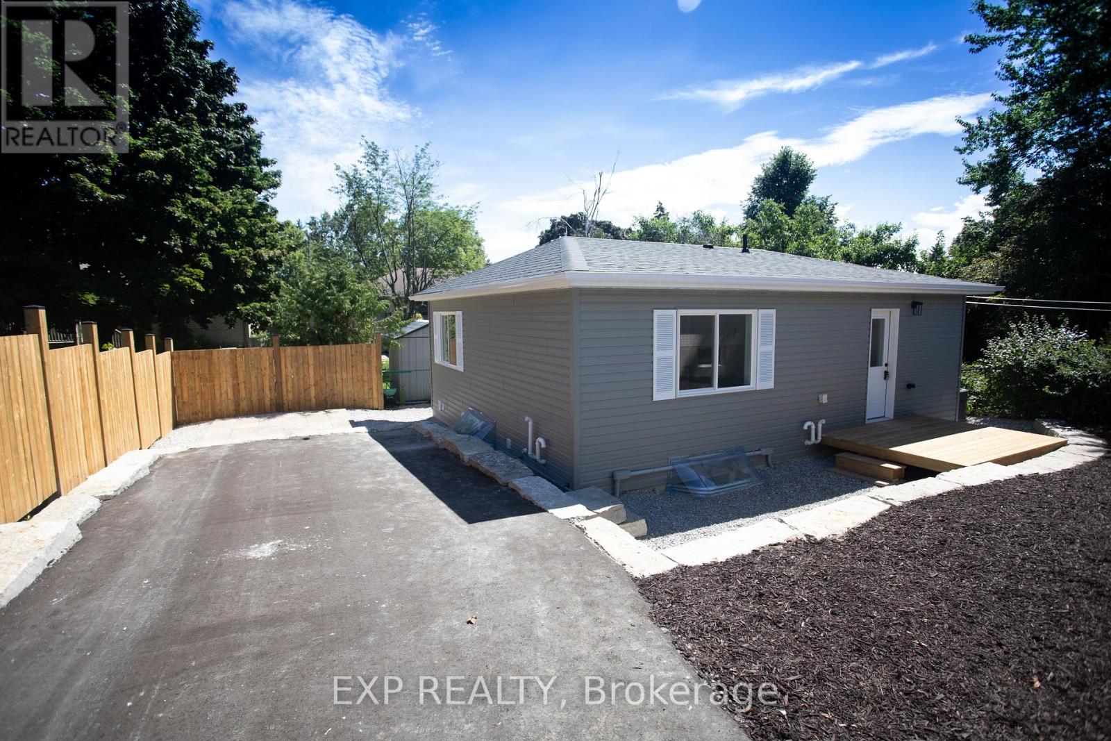 277 Grove Street E, Barrie, Ontario  L4M 2R2 - Photo 8 - S12312231