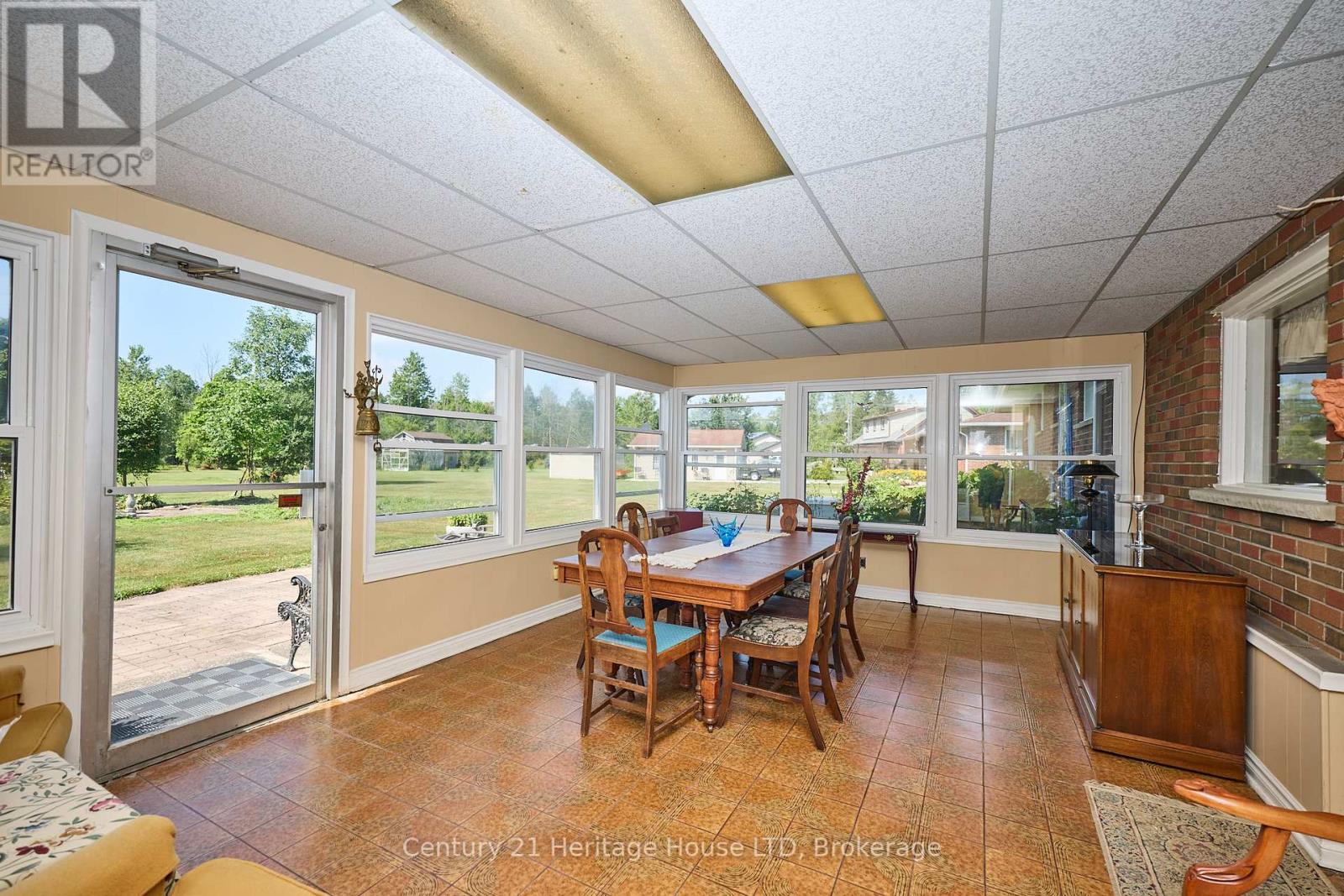 2229 Houck Crescent, Fort Erie, Ontario  L2A 5M4 - Photo 17 - X12313144