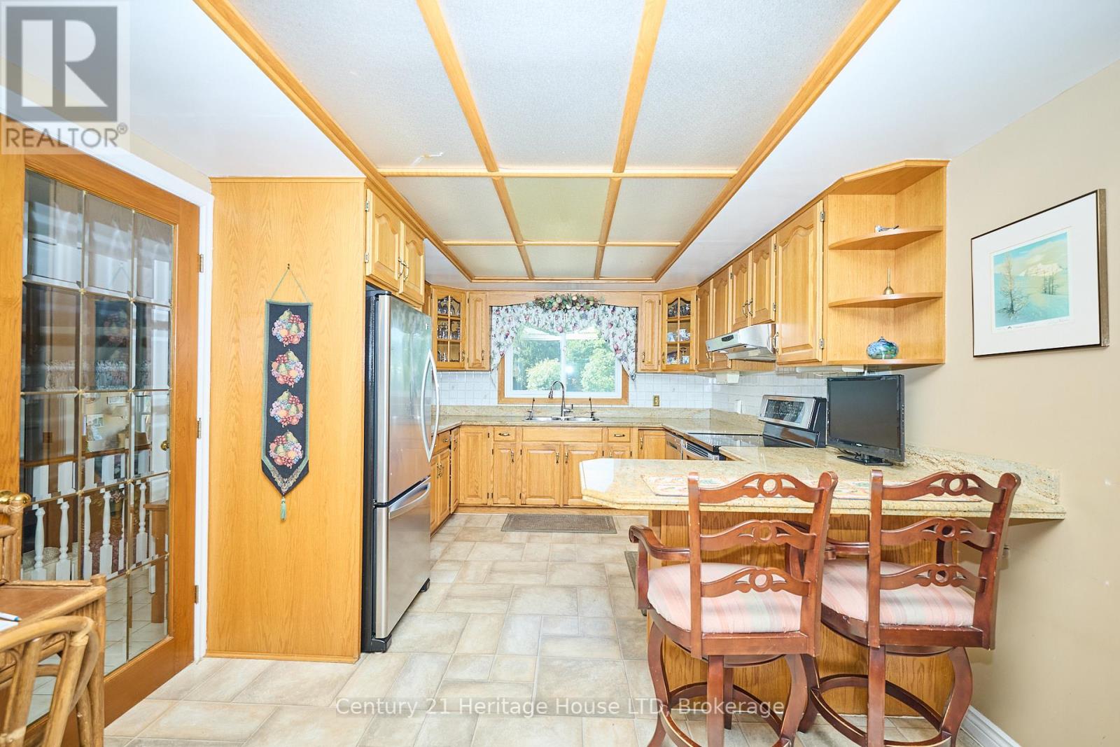 2229 Houck Crescent, Fort Erie, Ontario  L2A 5M4 - Photo 7 - X12313144