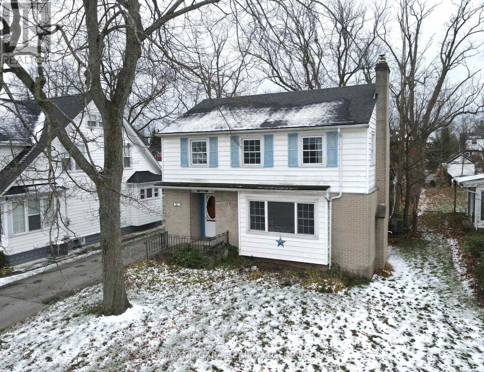 21 HIGHLAND AVENUE, Fort Erie, Ontario