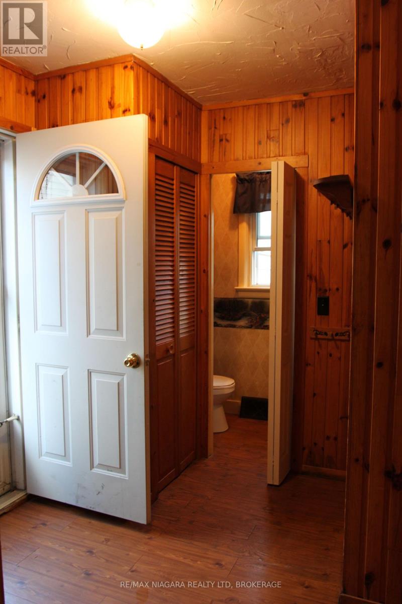 21 Highland Avenue, Fort Erie, Ontario  L2A 2X6 - Photo 18 - X12313299