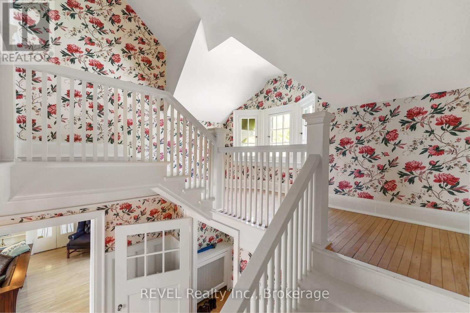 166 Queen Street, Niagara-On-The-Lake, Ontario  L0S 1J0 - Photo 25 - X12313748