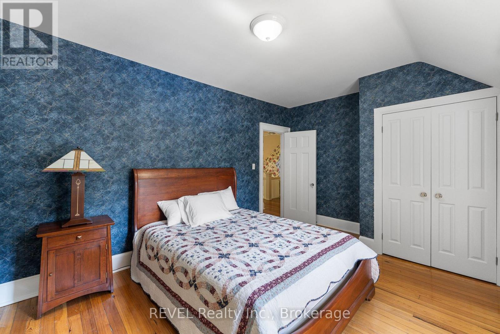 166 Queen Street, Niagara-On-The-Lake, Ontario  L0S 1J0 - Photo 28 - X12313748