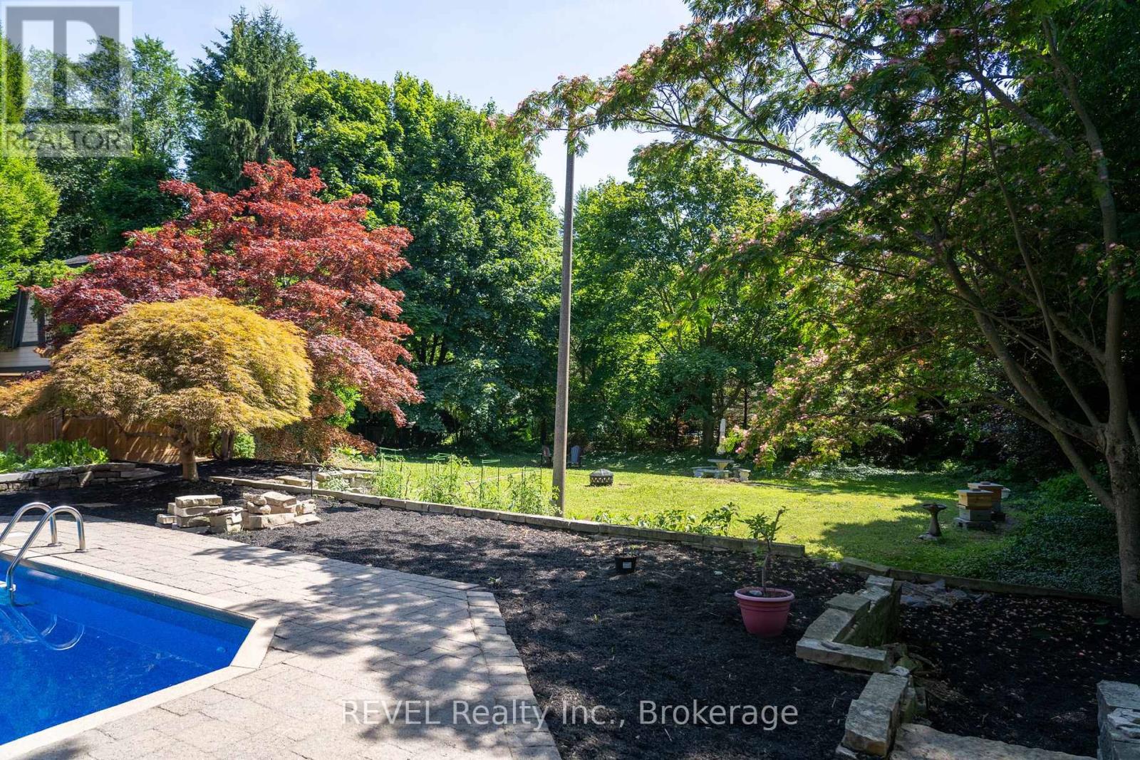 166 Queen Street, Niagara-On-The-Lake, Ontario  L0S 1J0 - Photo 47 - X12313748