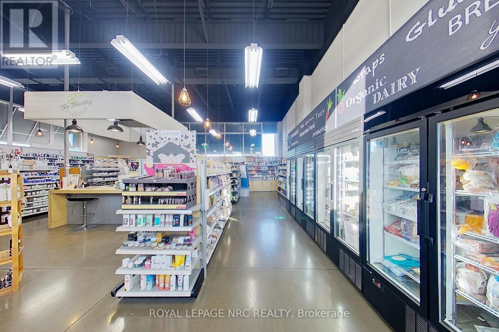 C-4 - 130 20 Highway E, Pelham, Ontario  L0S 1E6 - Photo 8 - X12313873