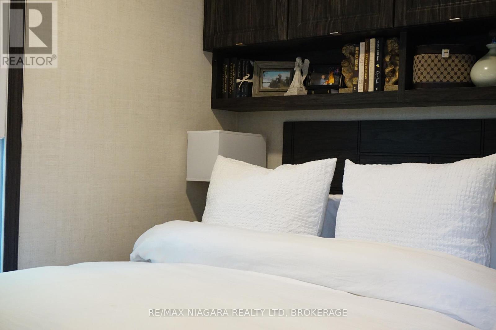 246 - 8845 Lundy's Lane, Niagara Falls, Ontario  L2H 1H5 - Photo 7 - X12315316