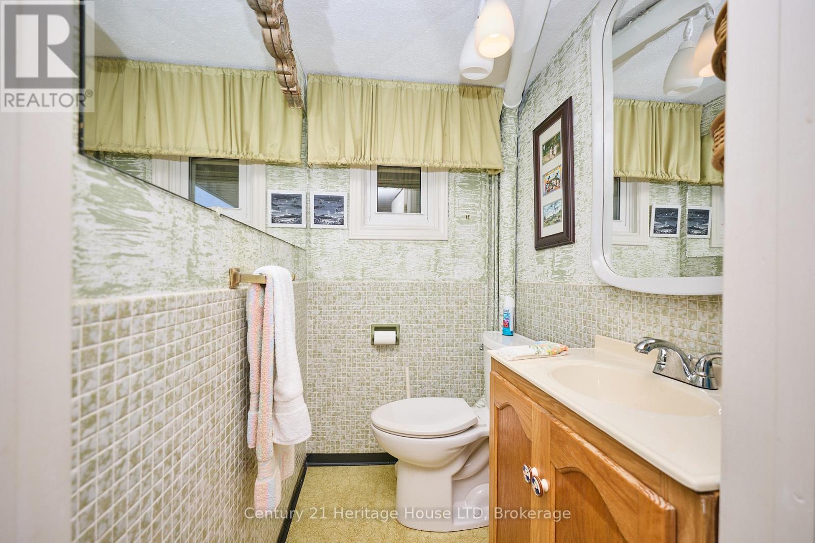 2229 Houck Crescent, Fort Erie, Ontario  L2A 5M4 - Photo 11 - X12316017