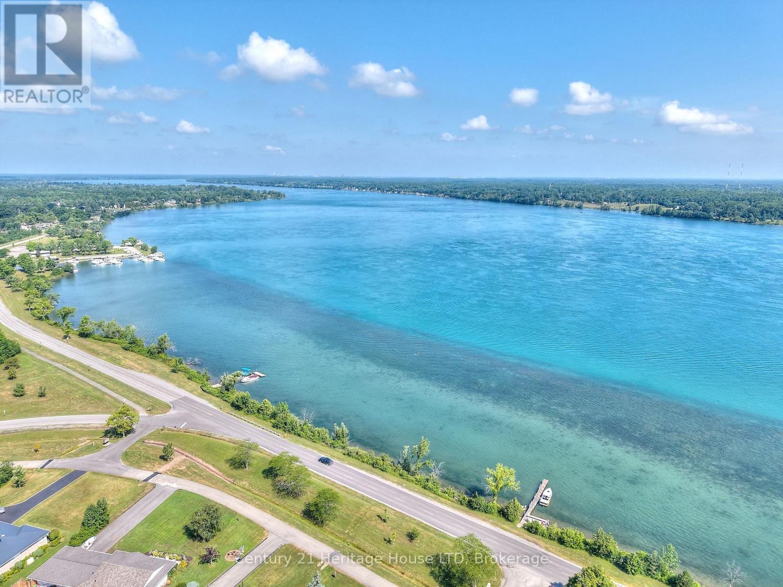 2229 Houck Crescent, Fort Erie, Ontario  L2A 5M4 - Photo 39 - X12316017