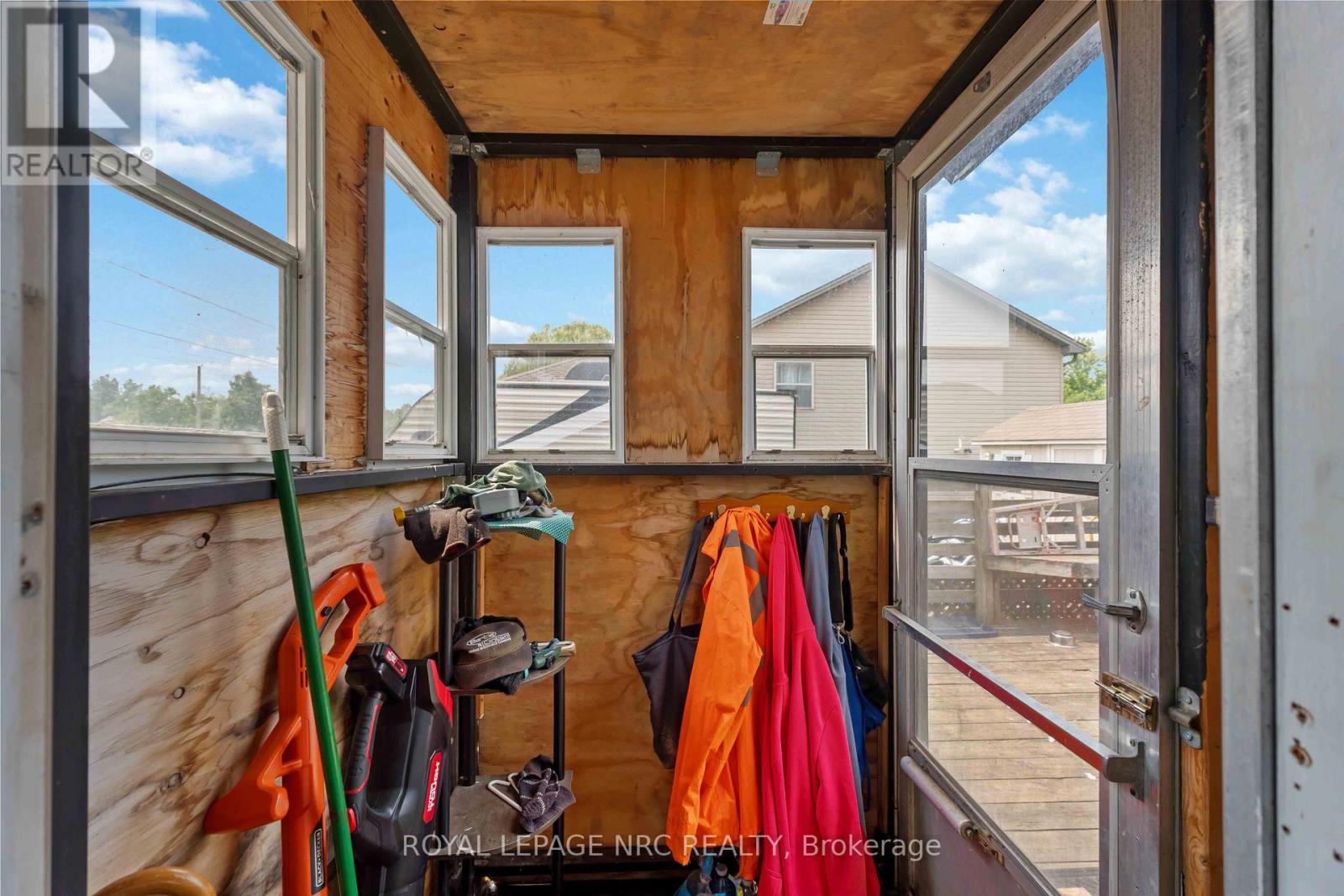 2964 Hyman Avenue, Fort Erie, Ontario  L0S 1N0 - Photo 19 - X12319641