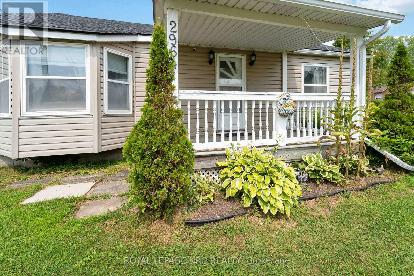 2964 Hyman Avenue, Fort Erie, Ontario  L0S 1N0 - Photo 5 - X12319641