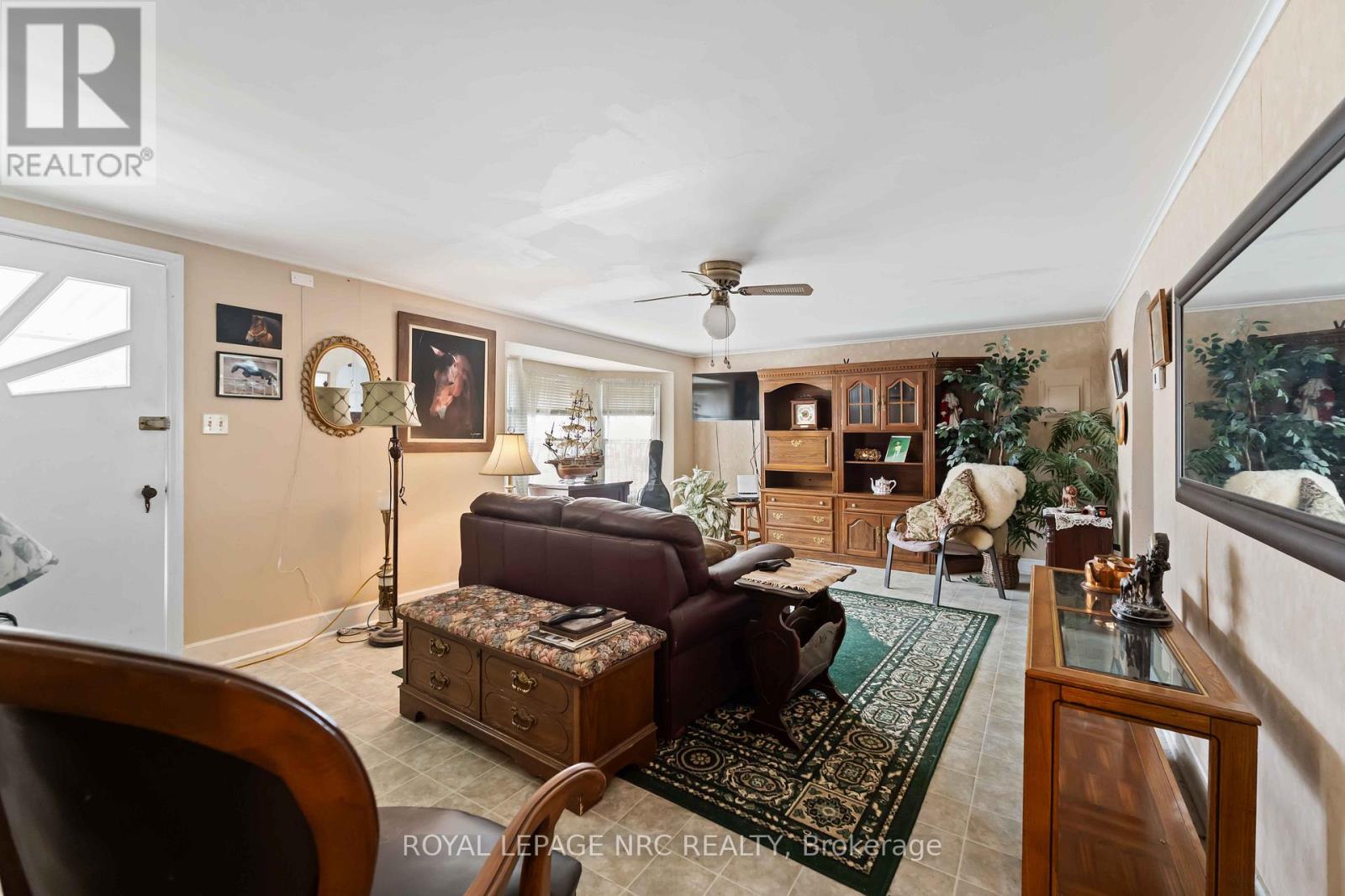 2964 Hyman Avenue, Fort Erie, Ontario  L0S 1N0 - Photo 8 - X12319641