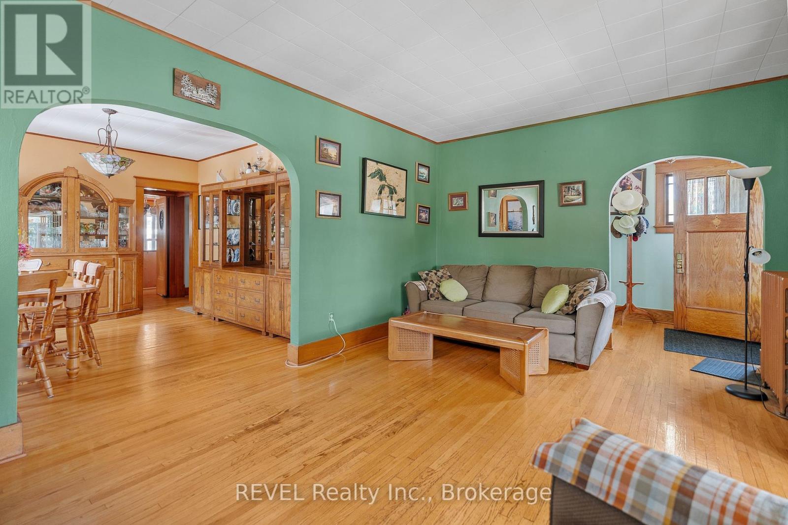 208 North Street, Fort Erie, Ontario  L2A 3R8 - Photo 9 - X12320020