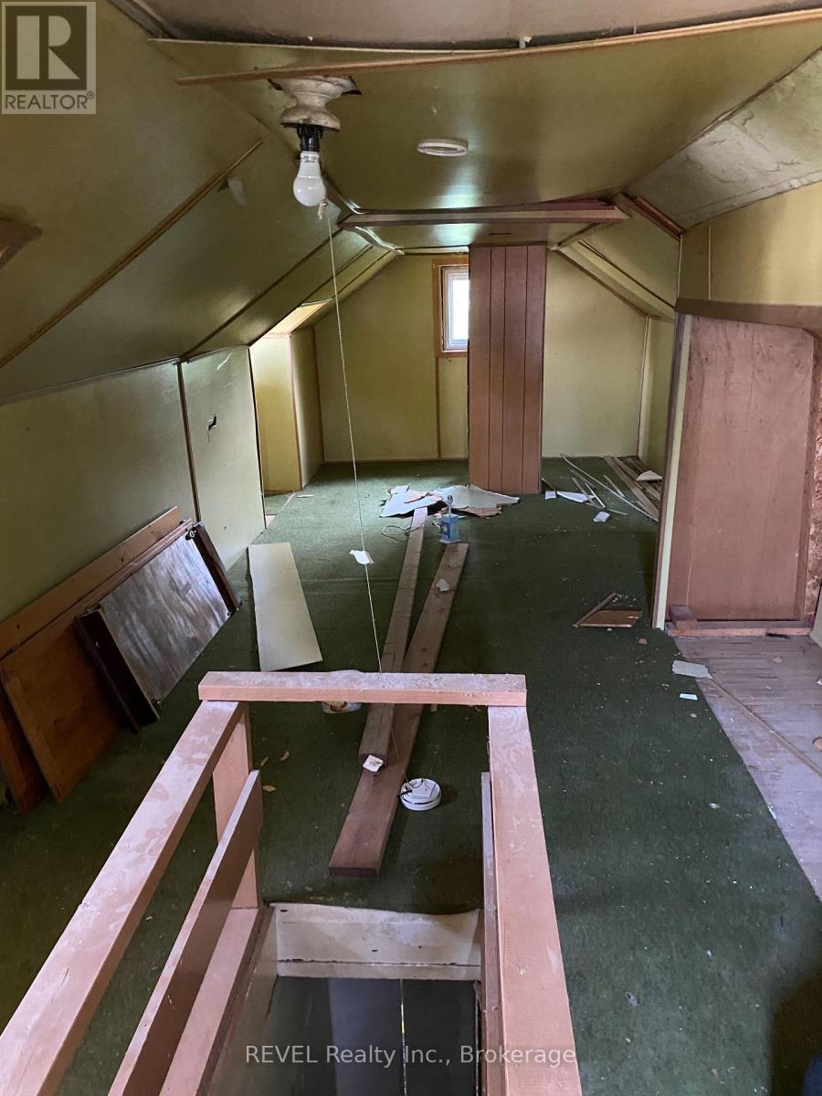 248 High Street, Fort Erie, Ontario  L2A 3R3 - Photo 13 - X12320242