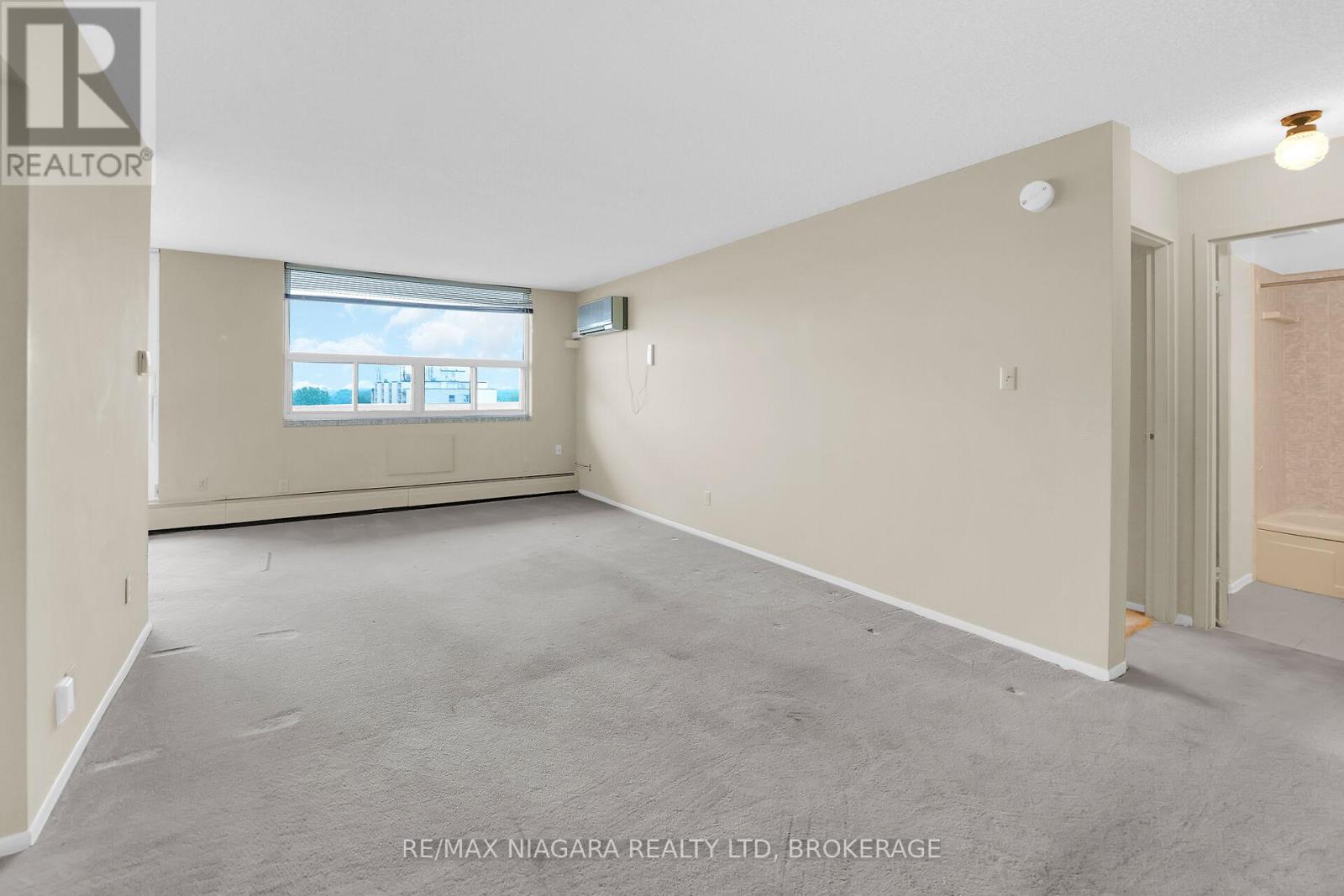 1003 - 365 Geneva Street, St. Catharines, Ontario  L2N 5S7 - Photo 14 - X12321275