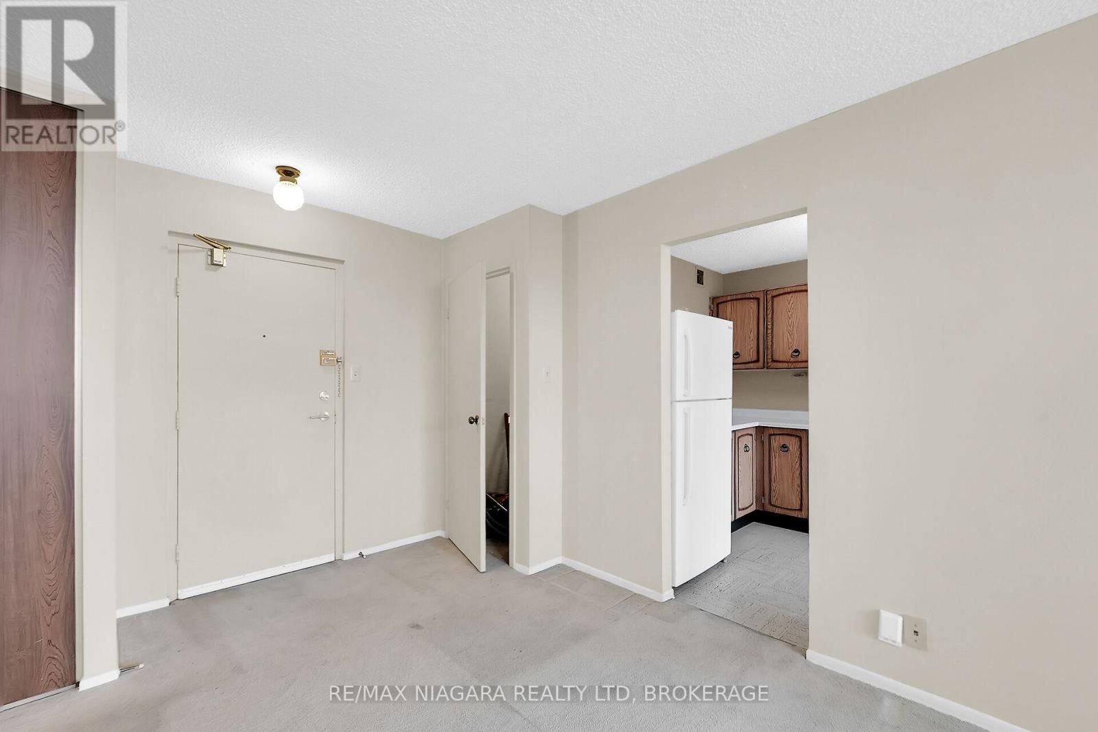 1003 - 365 Geneva Street, St. Catharines, Ontario  L2N 5S7 - Photo 18 - X12321275