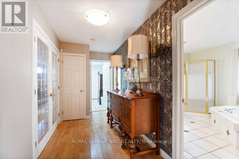 5349 Beaver Valley Way, Niagara Falls, Ontario  L2H 3K4 - Photo 26 - X12322680