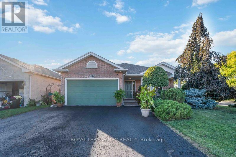 5349 Beaver Valley Way, Niagara Falls, Ontario  L2H 3K4 - Photo 3 - X12322680