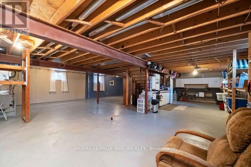 5349 Beaver Valley Way, Niagara Falls, Ontario  L2H 3K4 - Photo 37 - X12322680