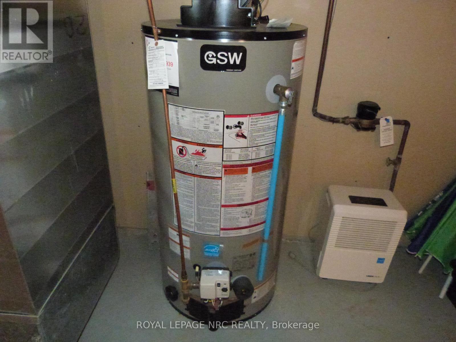 5349 Beaver Valley Way, Niagara Falls, Ontario  L2H 3K4 - Photo 48 - X12322680