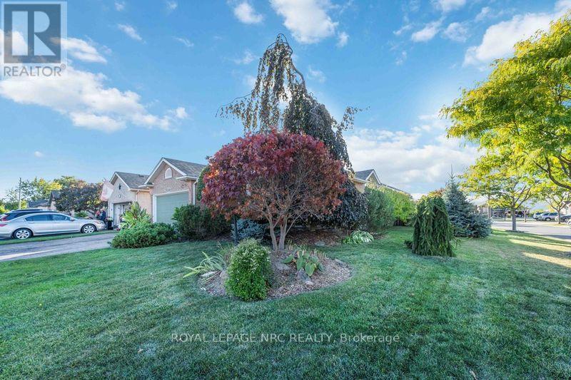 5349 Beaver Valley Way, Niagara Falls, Ontario  L2H 3K4 - Photo 6 - X12322680