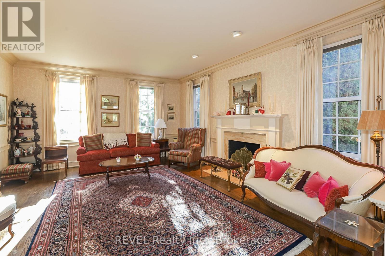 411 Victoria Street, Niagara-On-The-Lake, Ontario  L0S 1J0 - Photo 11 - X12322733