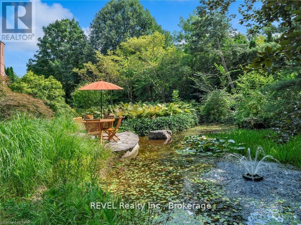 411 Victoria Street, Niagara-On-The-Lake, Ontario  L0S 1J0 - Photo 47 - X12322733